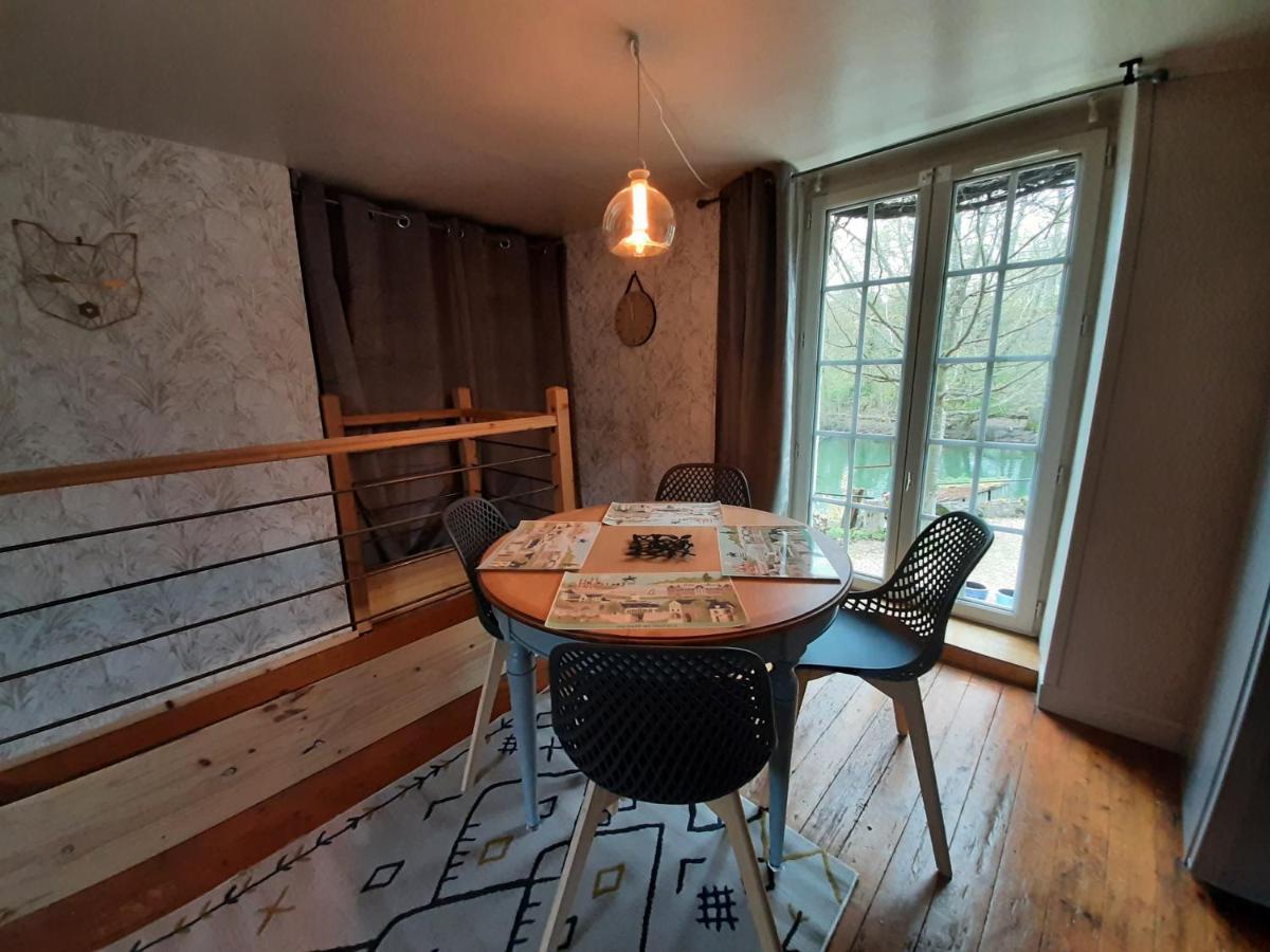 Dans Moulin Au Bord De L'Eau, Appartement Chaleureux Saint-Pryve-Saint-Mesmin Екстер'єр фото